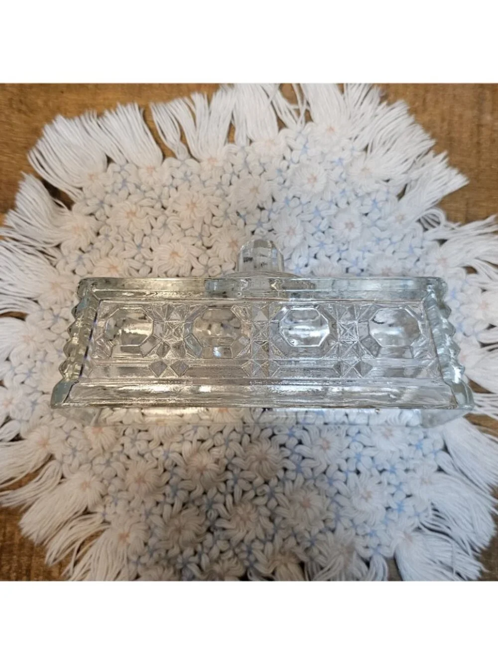 70's FEDERAL WINDSOR CLEAR CRYSTAL WINDSOR PATTERN COVERED BUTTER DISH CLEAR